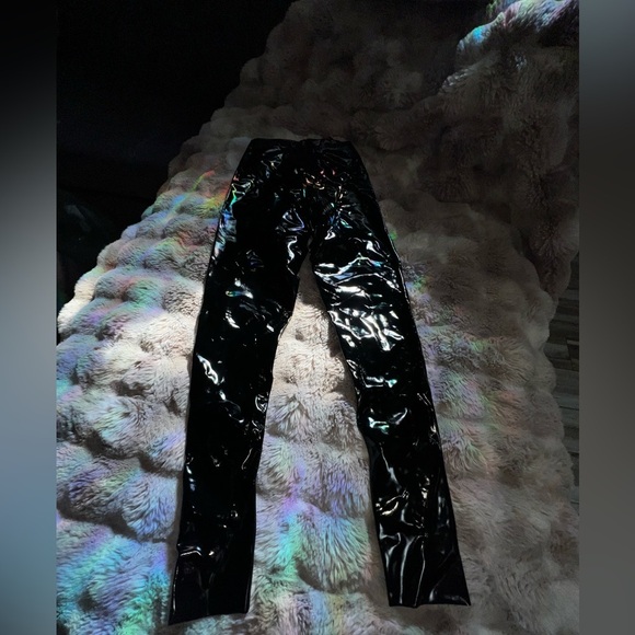 COMMANDO PATENT FAUX LEATHER PERFECT CONTROL LEGGINGS, BLACK Small - Picture 8 of 11